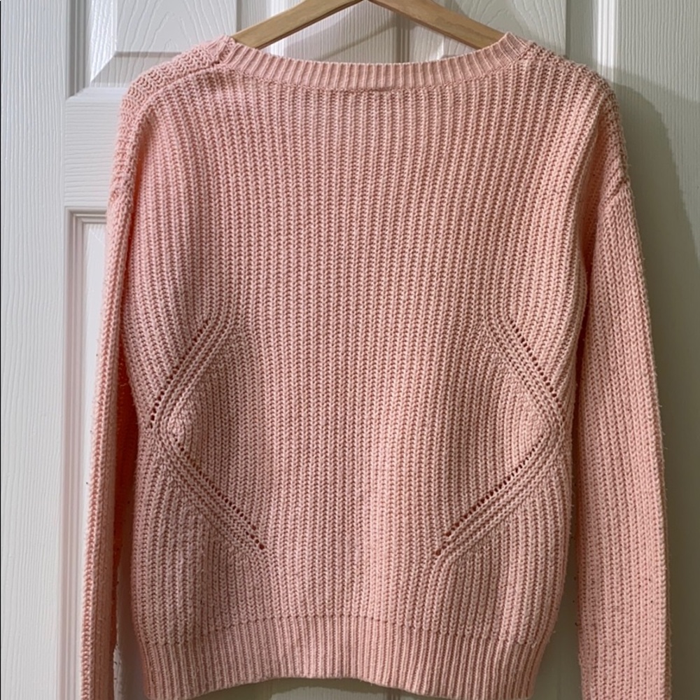 Pink sweater - Picture 3 of 3